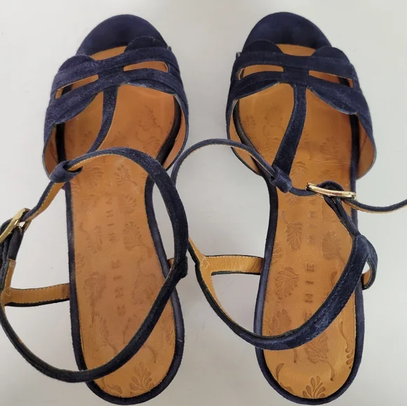 CHIE MIHARA Blue Suede T-strap Strappy Platform Sandals - Picture 11 of 13